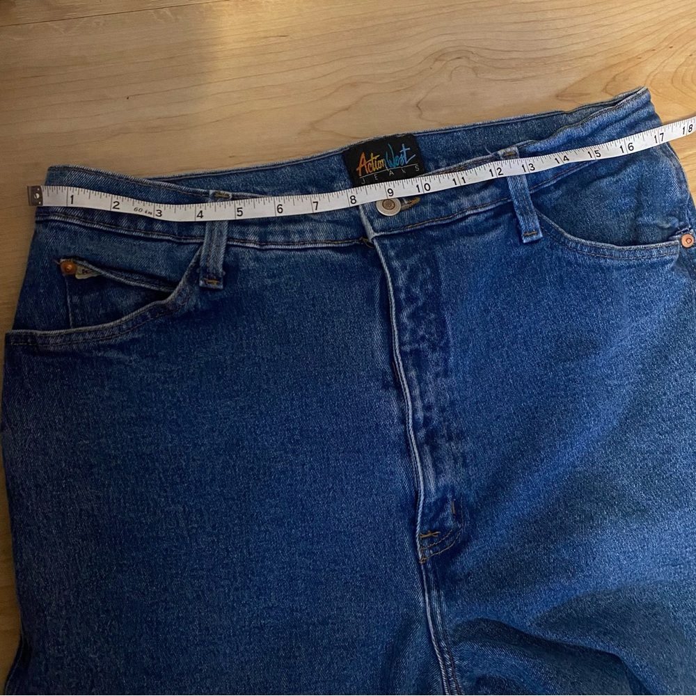 Action West Jeans - Picture 11 of 12